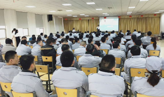 市紅十字會來裕航合金公司開展應(yīng)急救護知識培訓